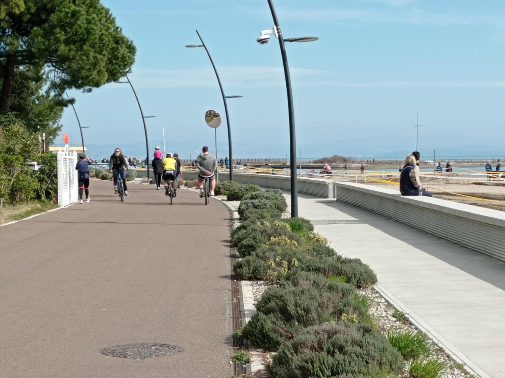 Seaview Beach Front Grado Pineta Andromeda Exterior foto